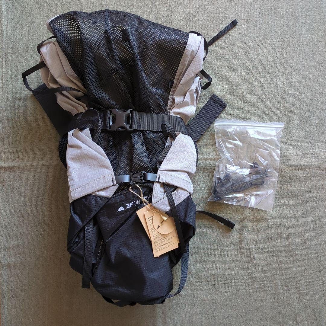 3F UL GEAR 40+16Lザック ライトグレー